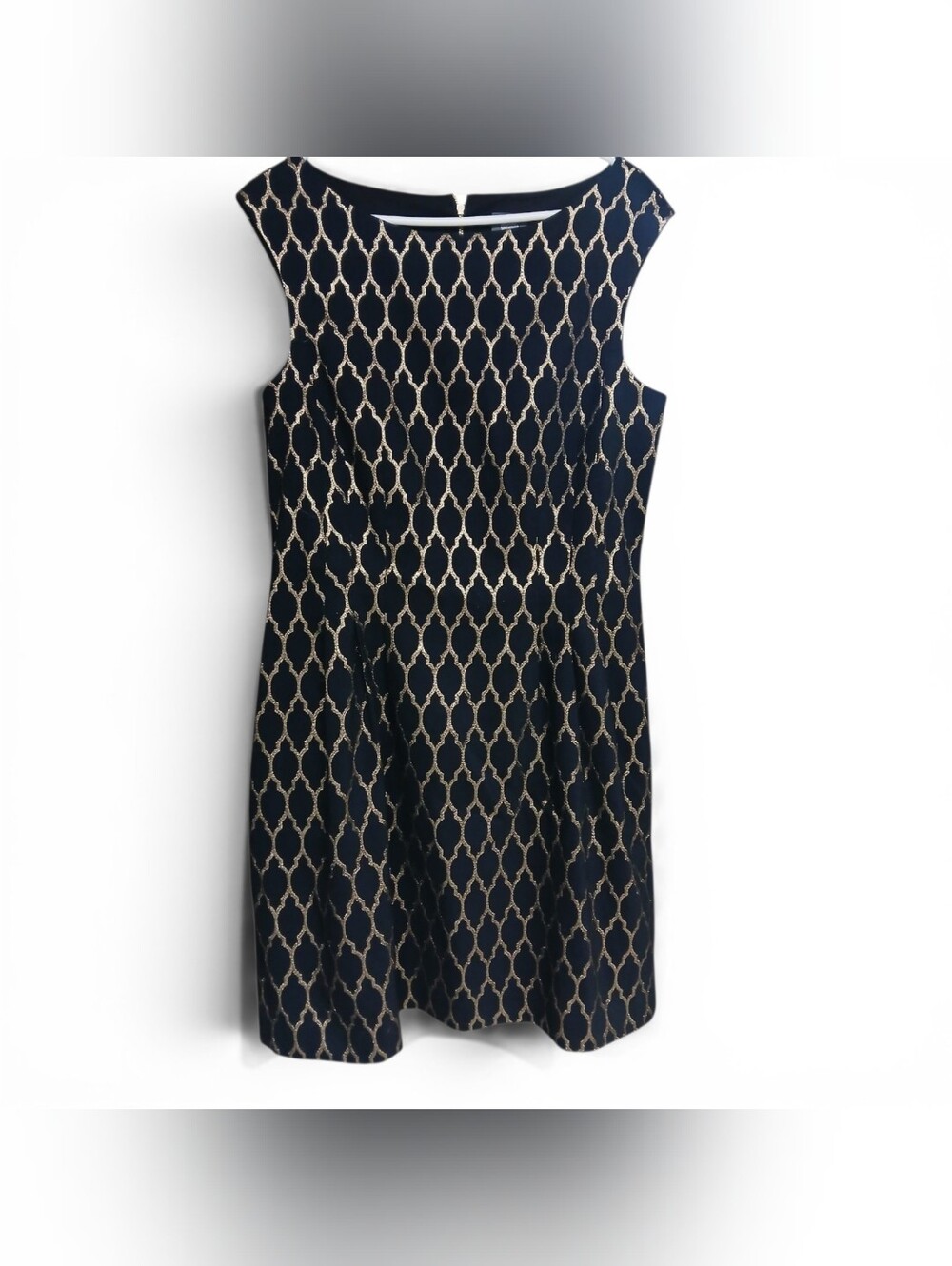 Vince Camuto Black & Gold Metallic Lattice Jacquard Dress